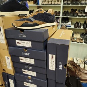 AH 2026 -Baskets TBS DINBOAT hommes bleu marine et marron en nubuck
