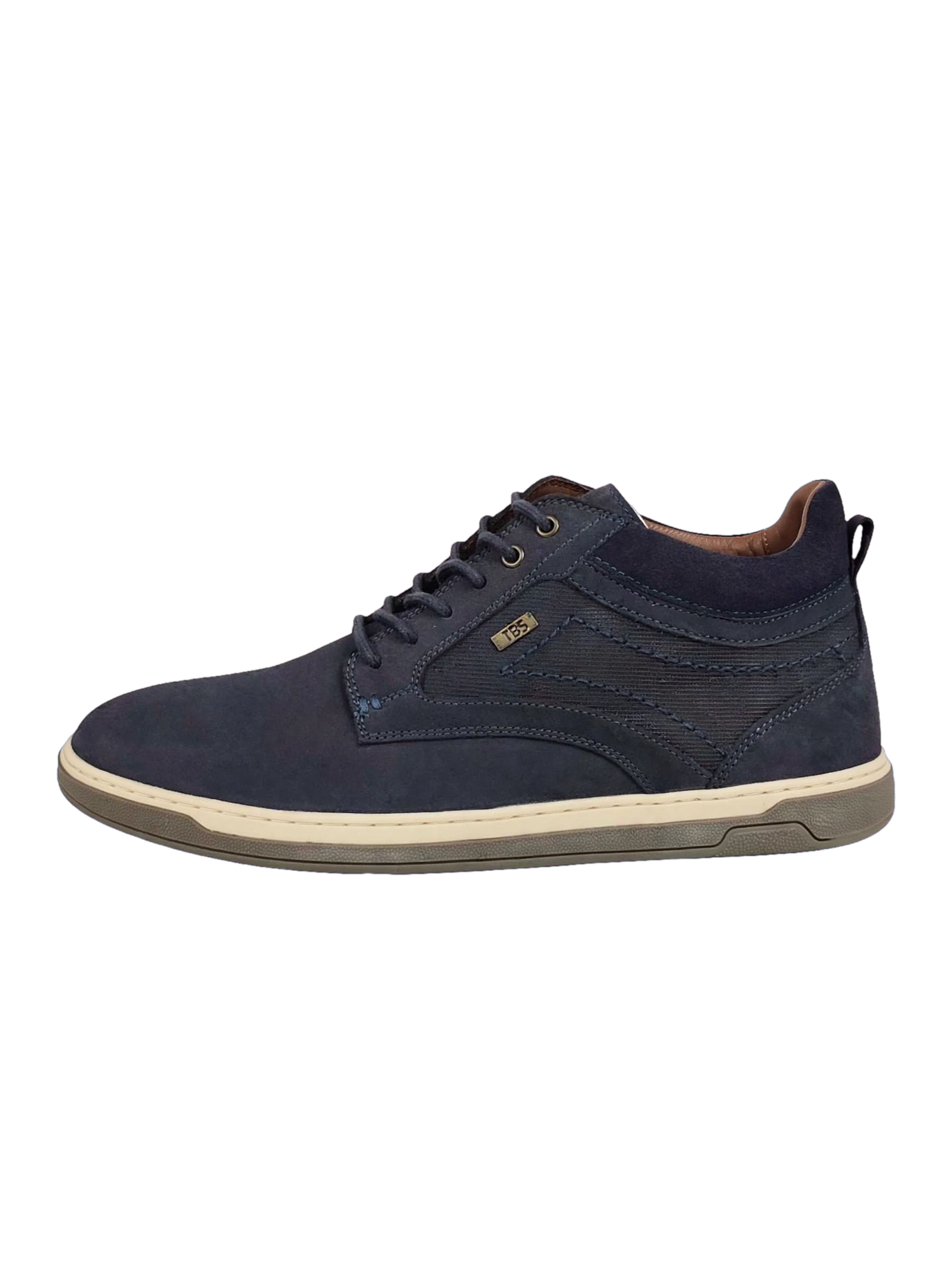 e derby montant TBS KOLISSO en navy, best-seller confort chic. Nubuck premium, doublure cuir, semelle légère cousue. Élégant et ultra-confortable pour tous les jours. Pointures 41 à 46 disponibles. Chez Jacky et Fille à Salles-Curan